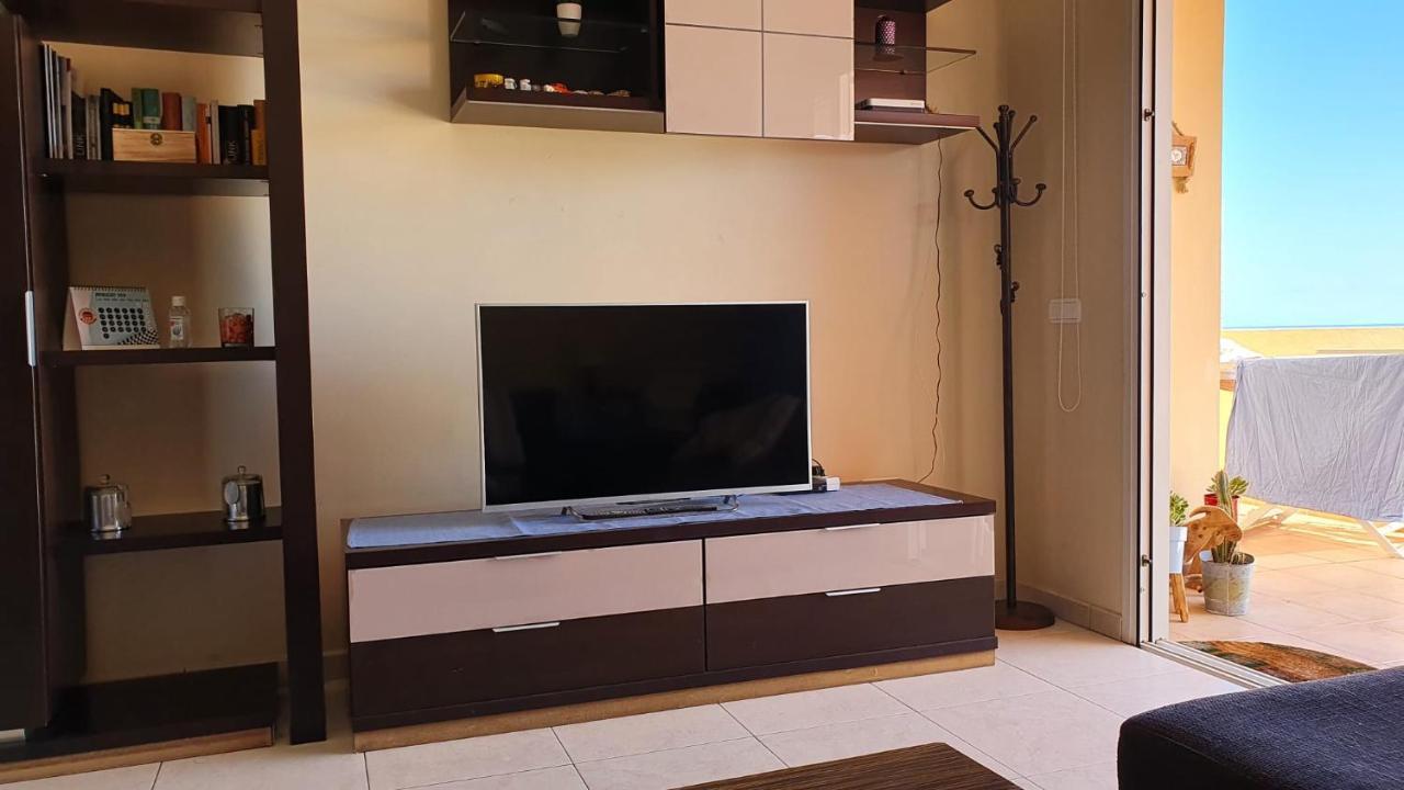 Mariline - Sea, Beach And Lighthouse View, Terrace, Wi-Fi Apartment Morro Jable  Luaran gambar